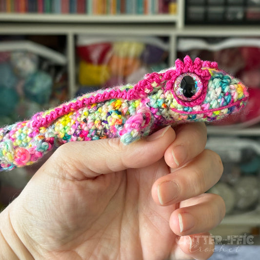 Bright Rainbow Crested Gecko OOAK Amigurumi